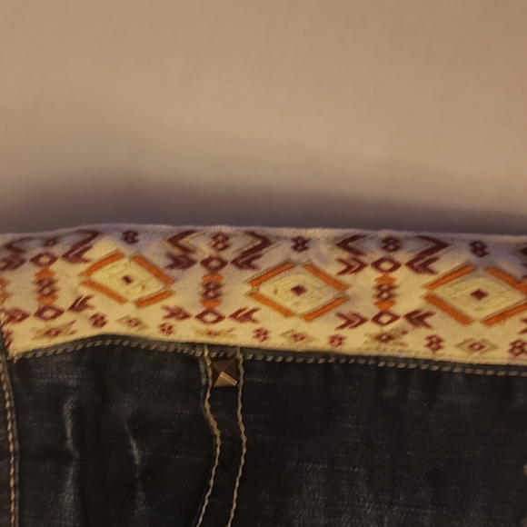 daytrip  shorts from buckle - Picture 4 of 8